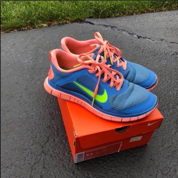 Nike Shoes - Nike Gym Shoes